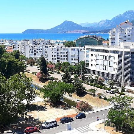 Lux Apartment Portovista 巴尔 外观 照片