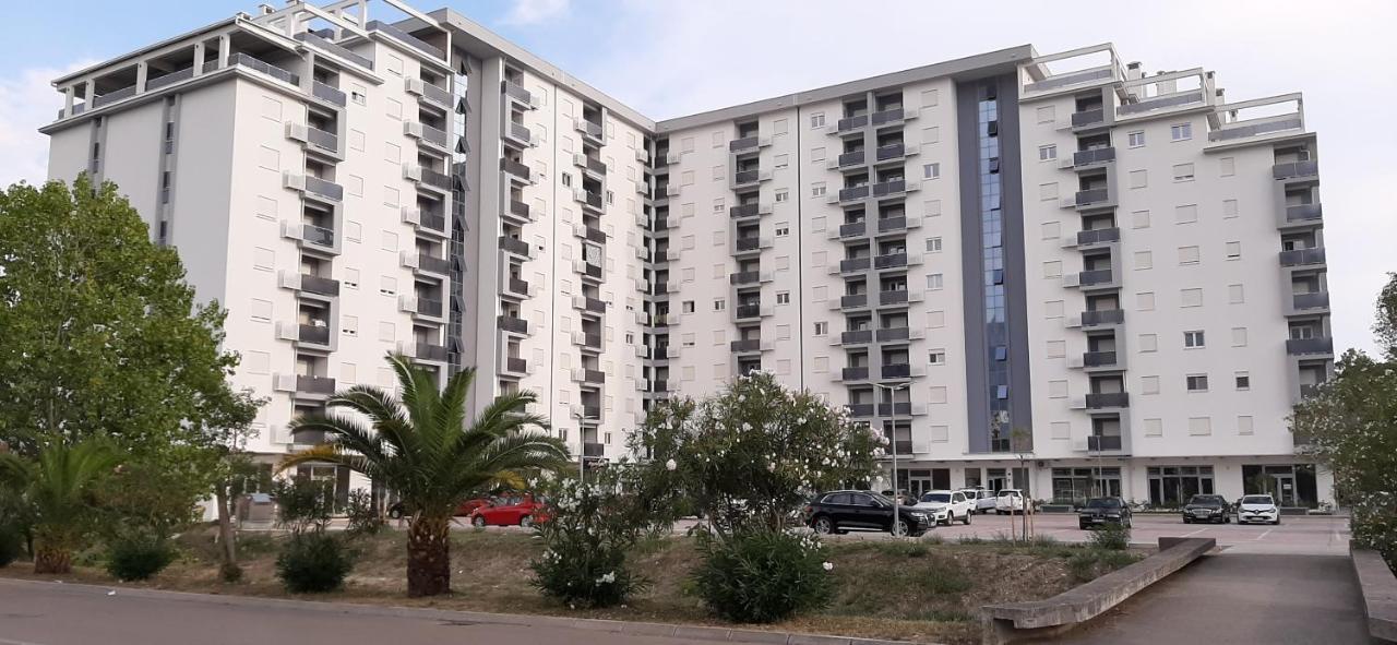 Lux Apartment Portovista 巴尔 外观 照片