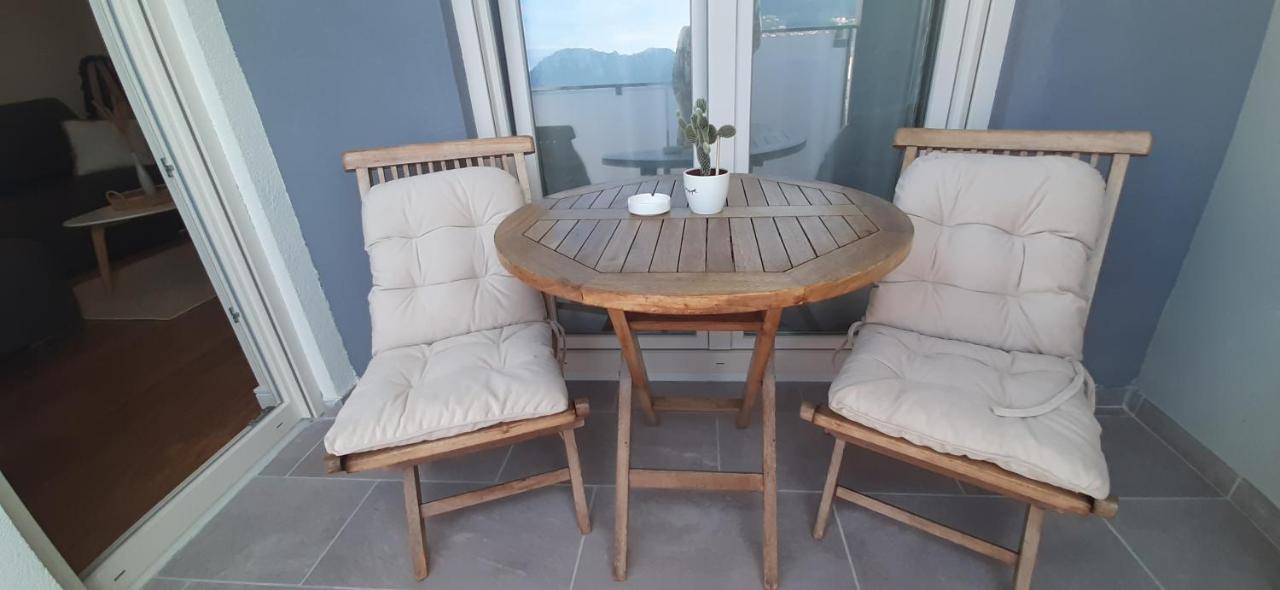 Lux Apartment Portovista 巴尔 外观 照片