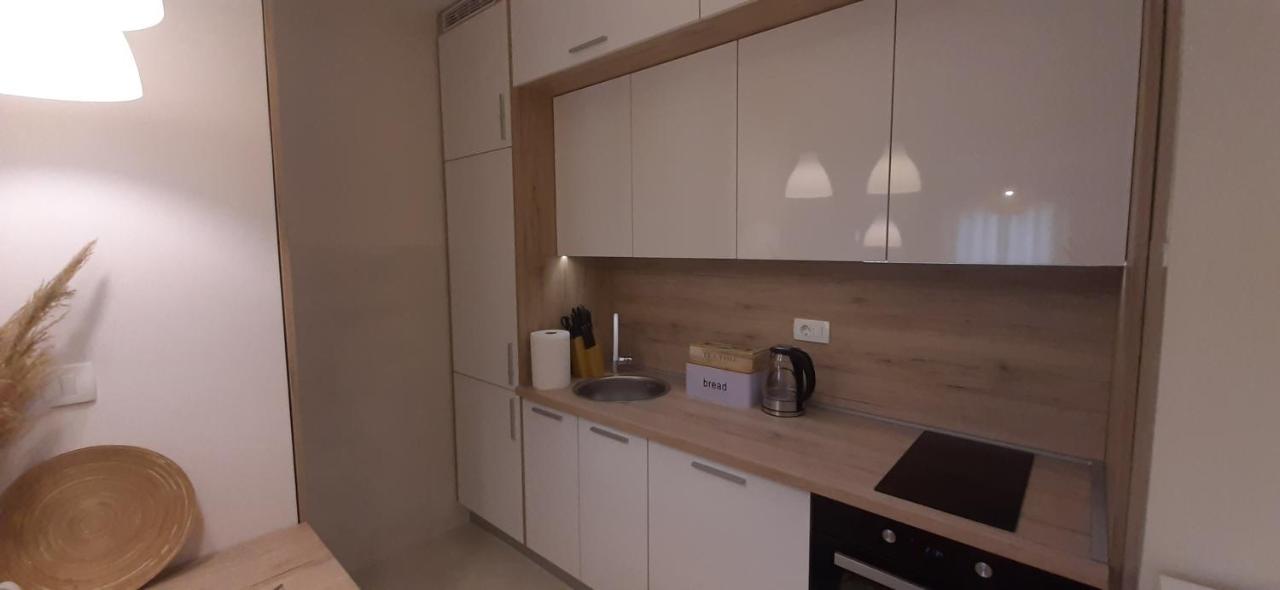 Lux Apartment Portovista 巴尔 外观 照片